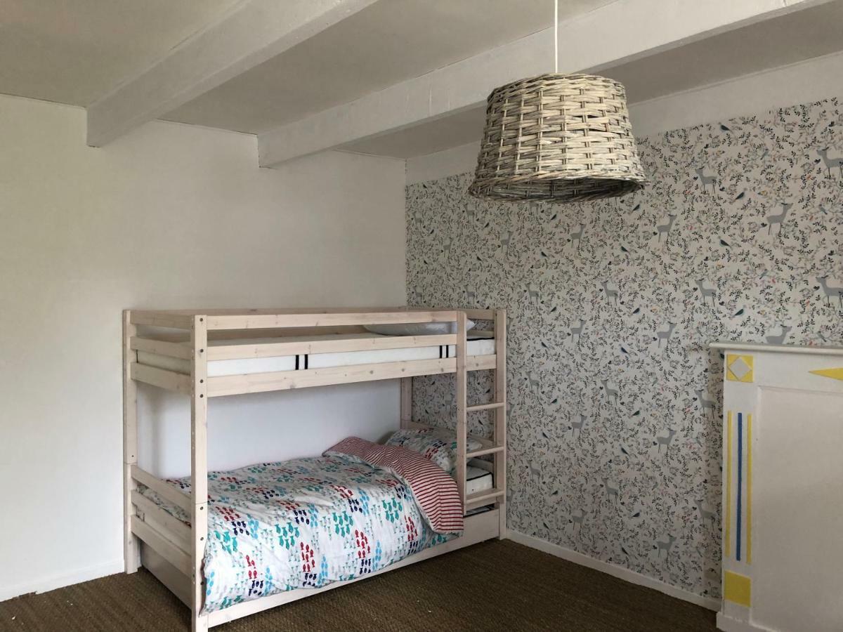 Jolie Maison Au Port De L'Ile Tudy Экстерьер фото